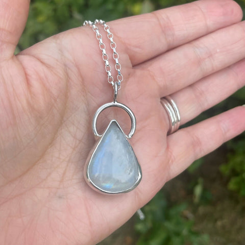 tear shaped moonstone pendant necklace 4