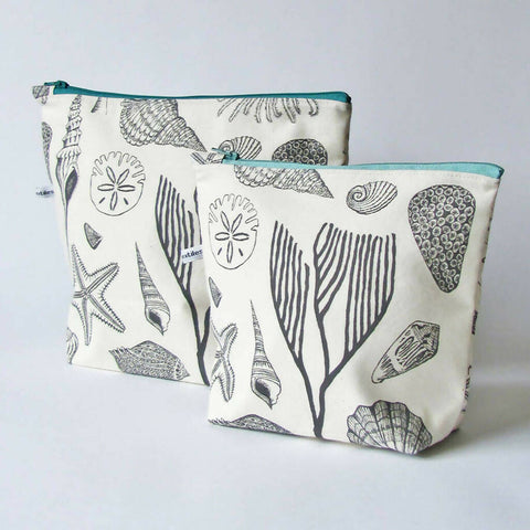 Shells & Corals design wash-bags