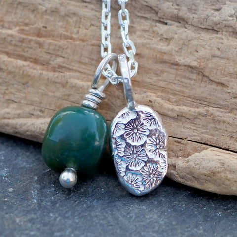 Double Pendant Necklace - Daisies and Green Moss