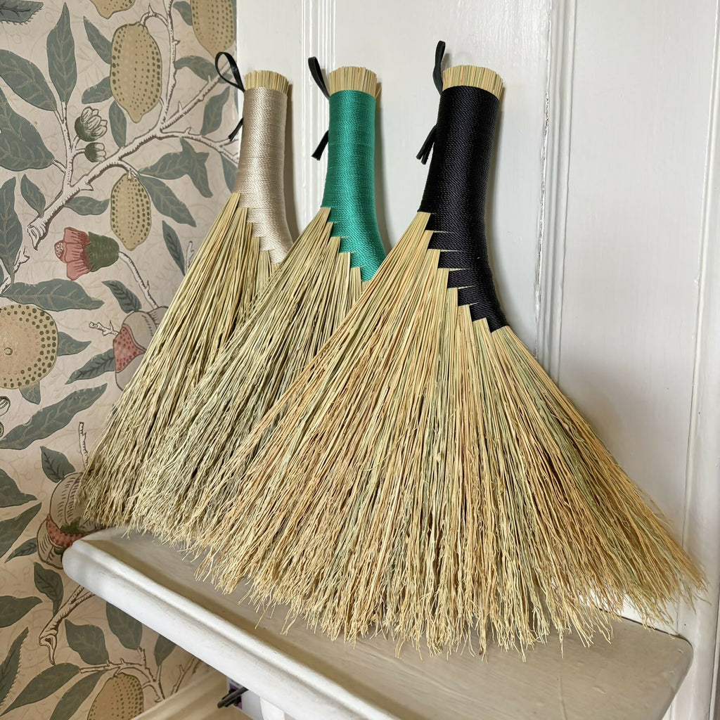 Hens Wing Hand Broom