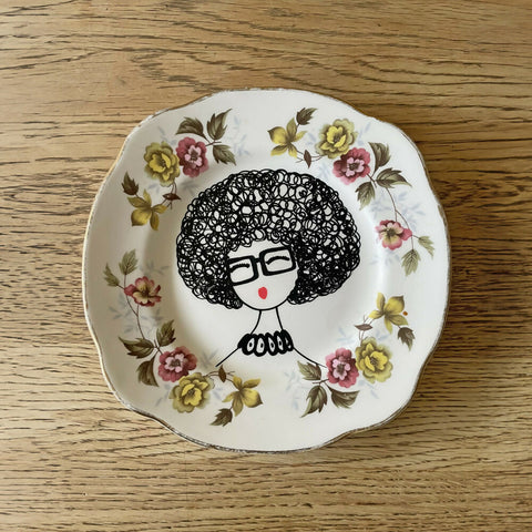 Illustrated Vintage Plate - DOROTHY