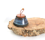 IMG_2154 bl sw lidded pot squat 2