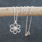 Silver Daisy Pendant Necklace