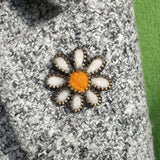 Daisy Pin Brooch 1024 x 1024