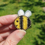 bee brooch 1024 x 1024