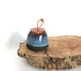 IMG_2153 bl sw lidded pot mini 1