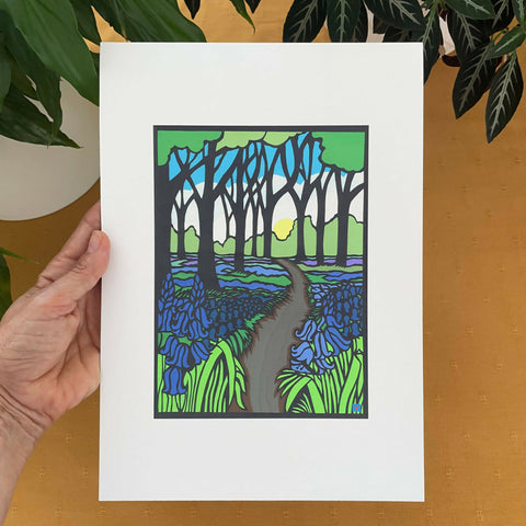 Walk through the Bluebell Wood