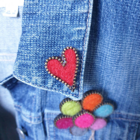 heart pin lapel 1024 x 1024